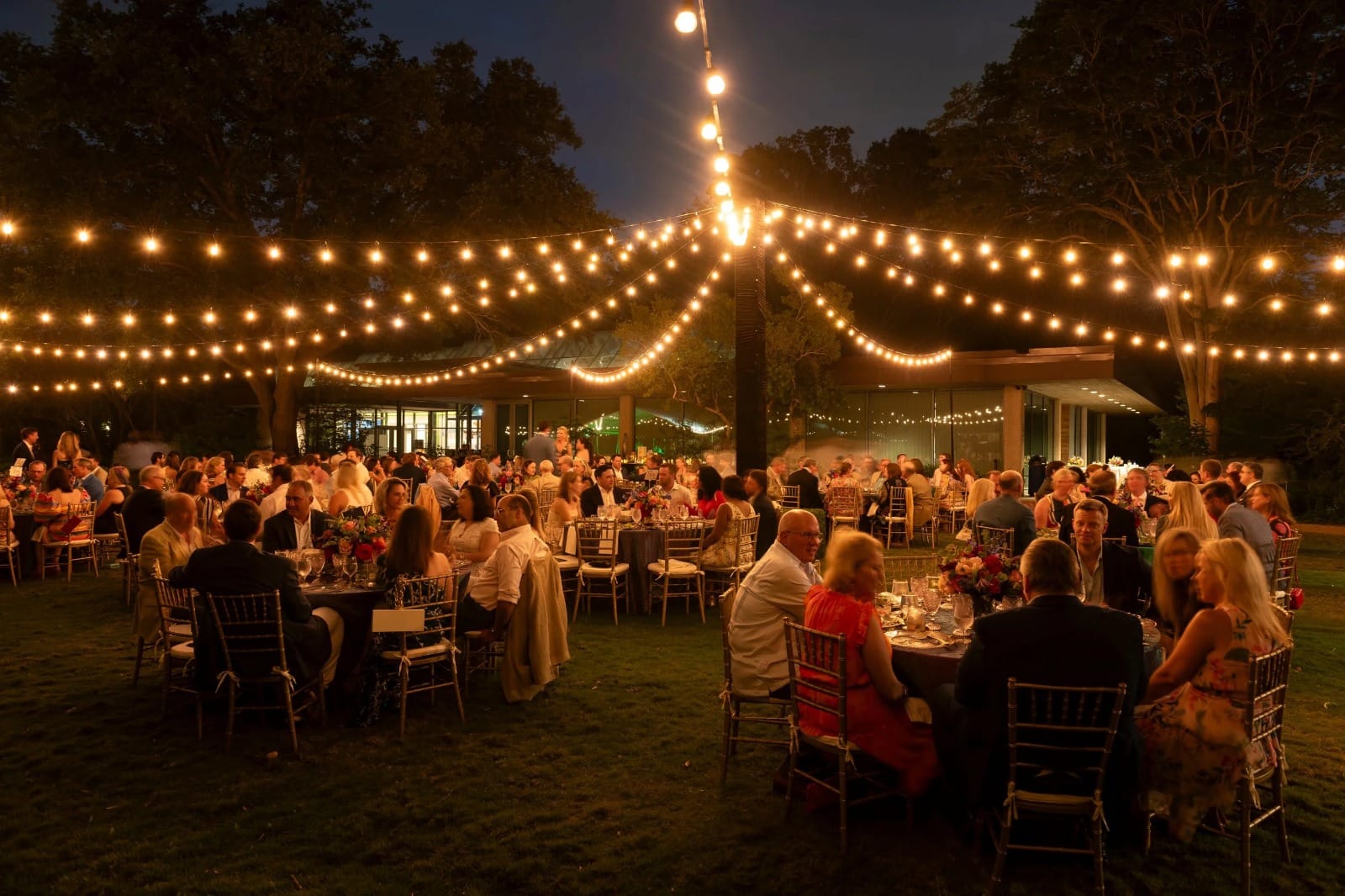 Table Rentals with Elegant Designs for Every Occasion