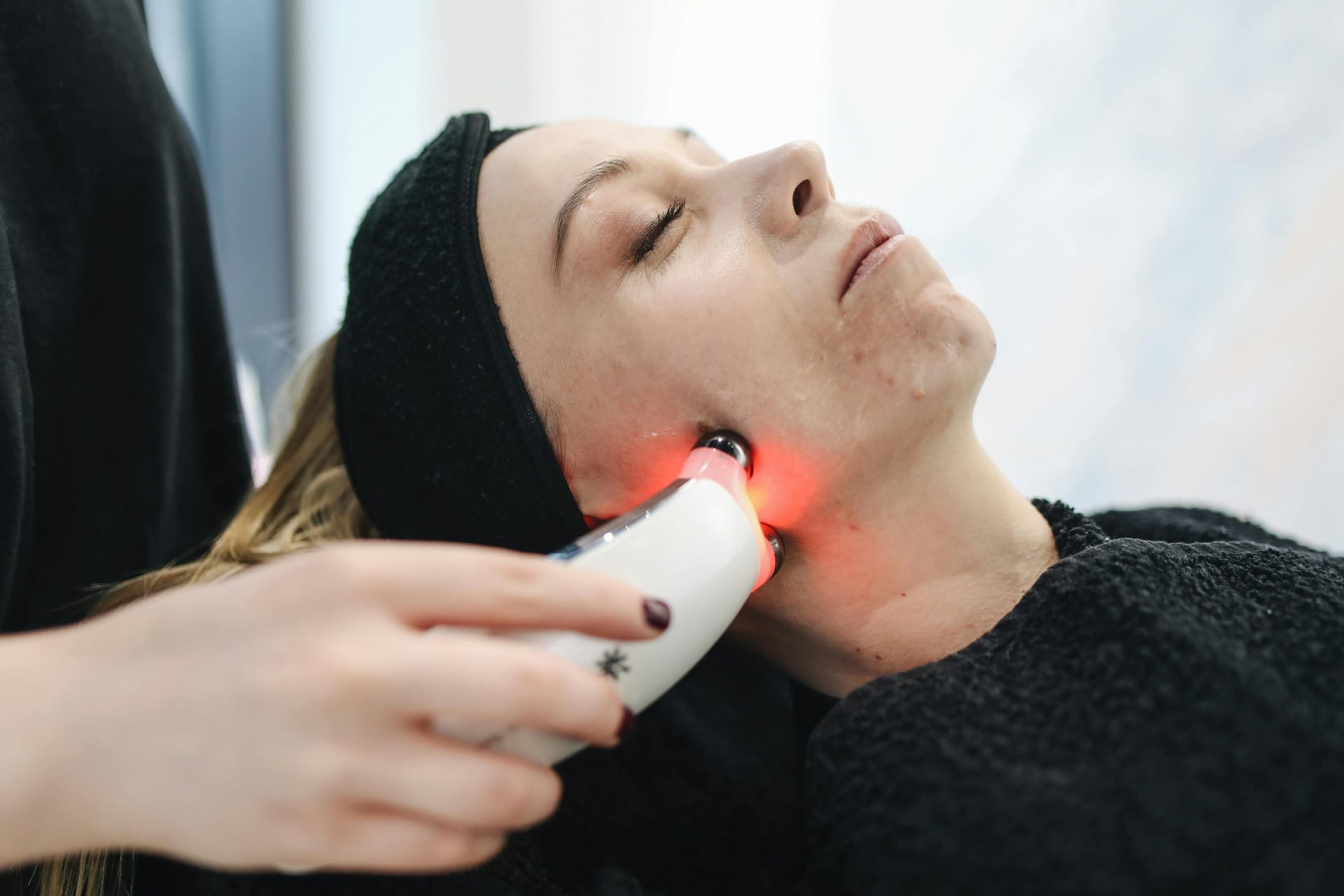 Achieve Flawless Skin with the Best Microneedling Honolulu