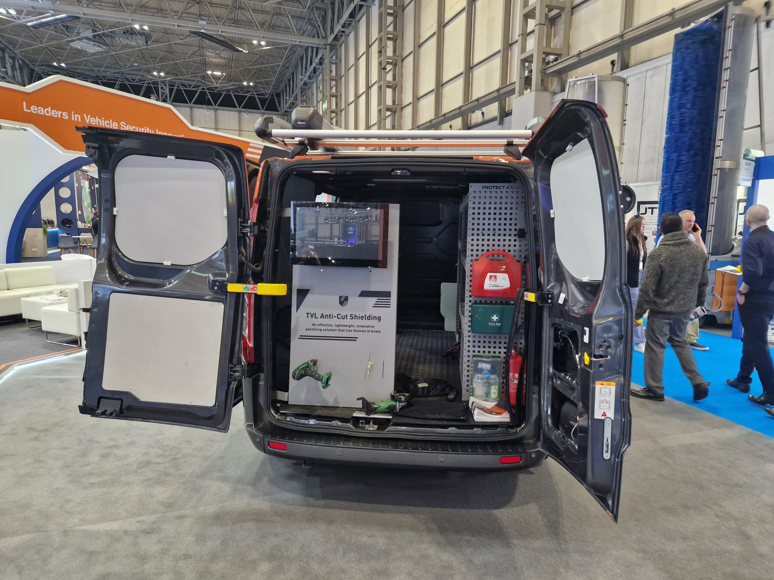 Le migliori serrature antifurto per furgoni professionali del 2025