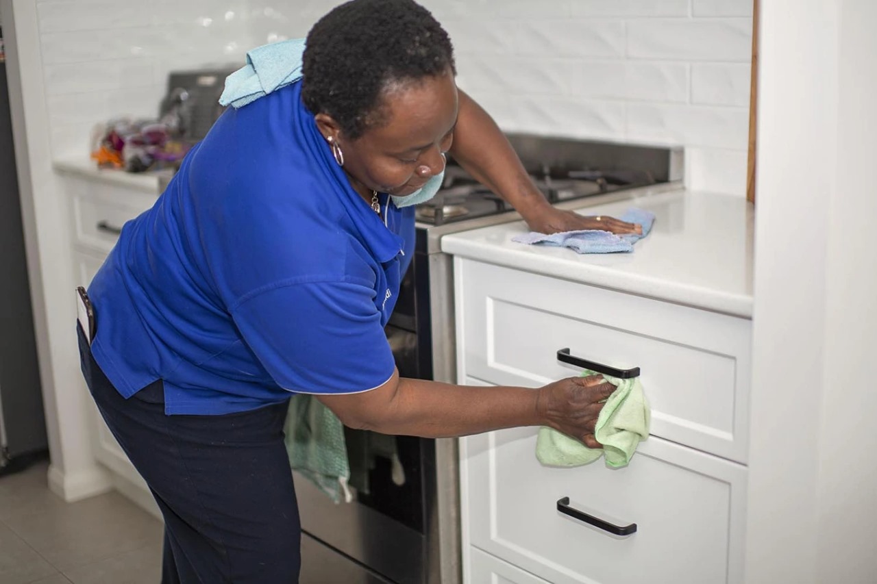 Kitchen Deep Cleaning Dubai That Eliminates Odor and Dirt