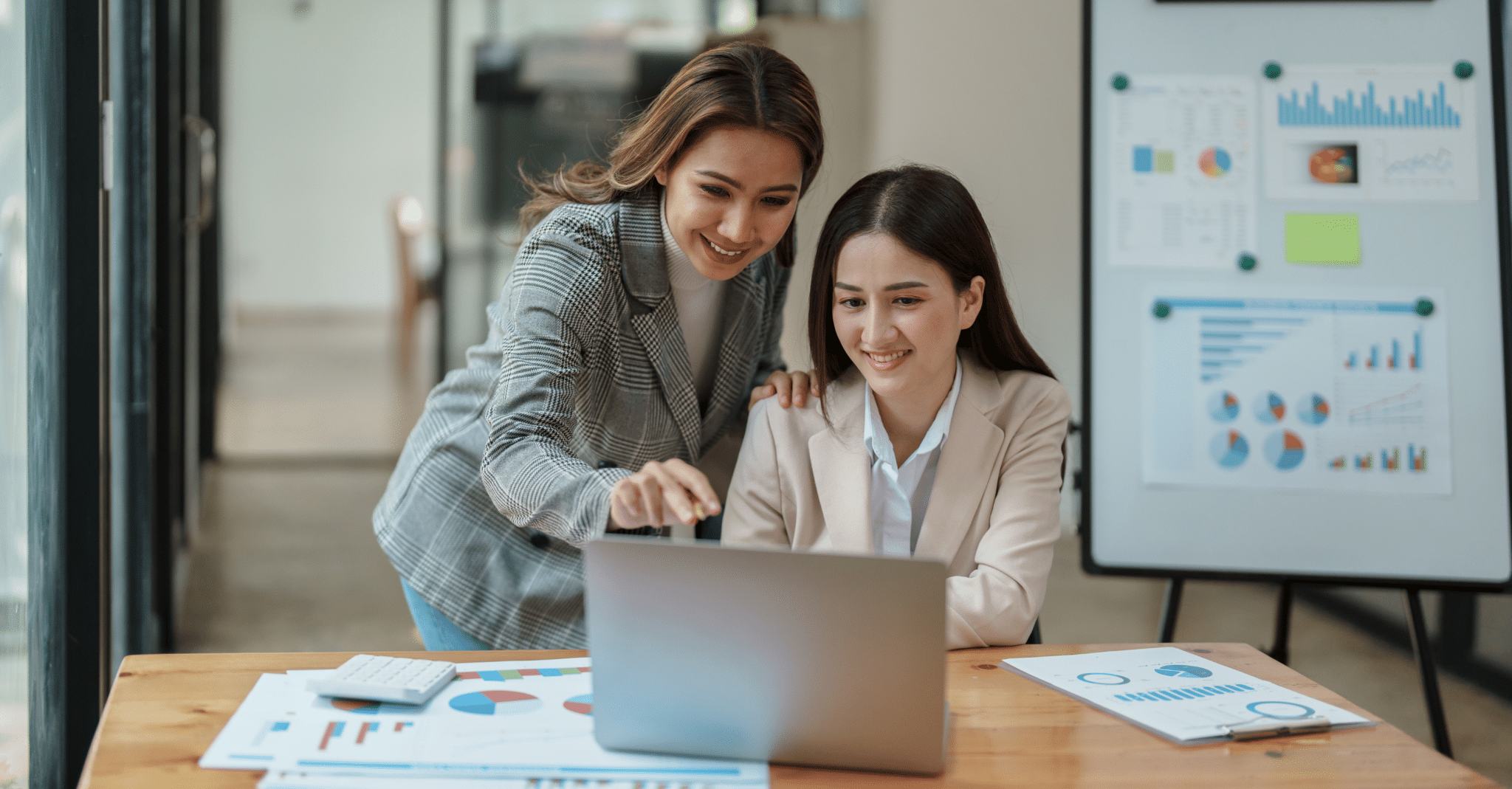 Using Competitive Intelligence for Sales to Beat Your Rivals